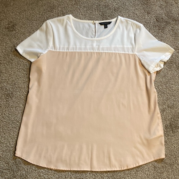 Banana Republic Women’s Top - MP - Picture 1 of 6